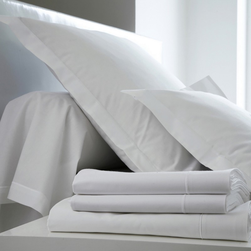 drap en coton uni bonnet 27 ou 35 cm